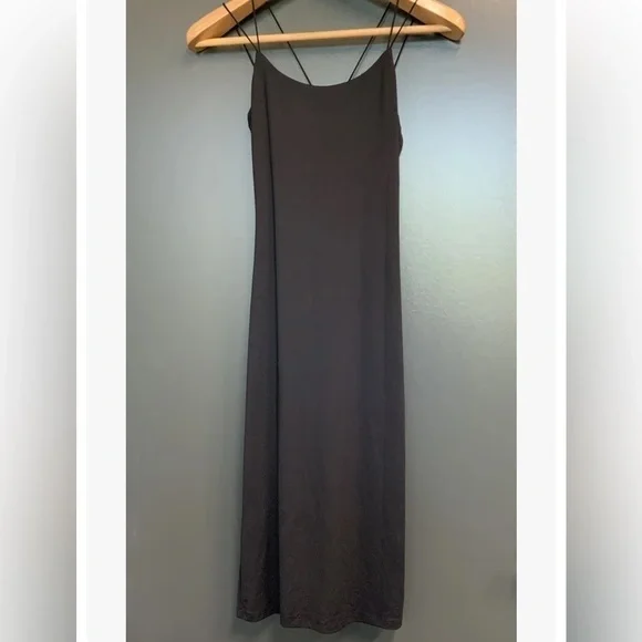 House of Harlow 1960 Slip Dress in black - Picture 6 of 9